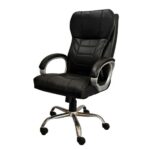 Chayrs Black Revolving Adjustable Boss Chair in Steel Base